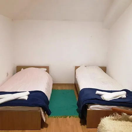 Apartman Elena *
